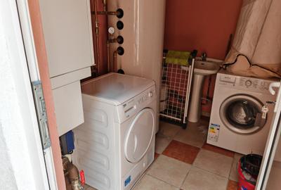 Casa 8 camere mobilata si utilata RASNOV - 25
