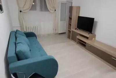 Apartament cu 2 camere decomandat, mobilat în Titan