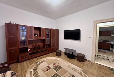 Apartament 2 camere, 57 mp utili, curte comuna - zona Dambovita - 1