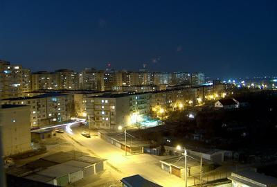 Apartament cu 2 camere semidecomandat în Micro 17