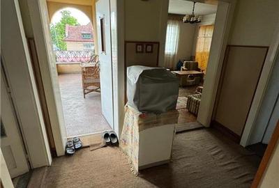 Casa cu 5 camere l 406 MP Teren l Garaj l Andrei Muresanu - 14