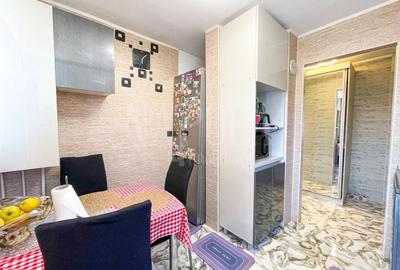 Apartament 3 camere de vanzare in Gheorgheni, Cluj Napoca - 2