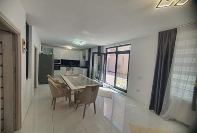 Casa de vanzare cu 4 camere, zona TOMIS II - 8