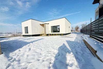 Casă individuală cu 3 camere în Berceni