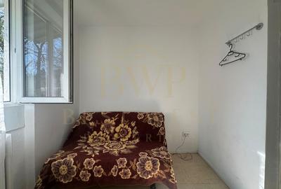 Garsoniera, Take Ionescu - 3