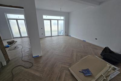 Duplex deosebit 120 mp util | Terasă 35 mp | Curte 300 mp | Comision 0 - 4