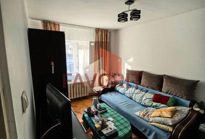 2 camere | mobilat si utilat | boxa | zona excelenta | - 7