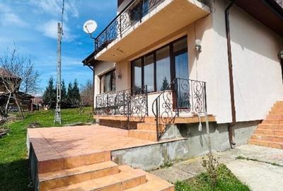 Casa Villa zona liniștită-  Piatra -Neamt - 3