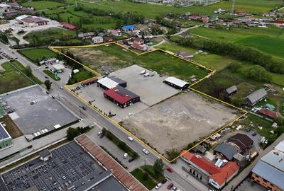 Imobil industrial - service auto complet echipat (Gheorgheni, str. Kossuth Lajos - 3