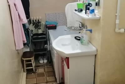 Apartament la parter cu balcon pretabil locuit/birou - 6