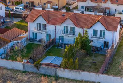 Casă / Vilă cu 4 camere de vânzare în zona Central - 47