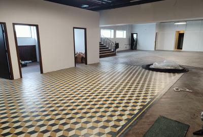 Spatiu comercial/showroom, 280mp, zona Brintex, comision 0% - 4