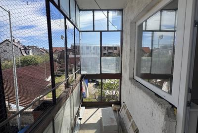 Apartament 3 camere - Strand - 64 mp utili - etaj 1 - 8