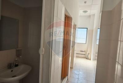 Spațiu comercial de 130mp de închiriat în zona 1 Mai - 12