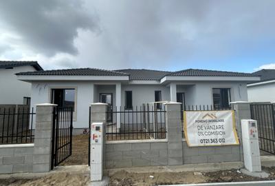 PROPRIETAR !!! Duplex pe parter la cheie, cu doua dormitoare si doua bai - 2