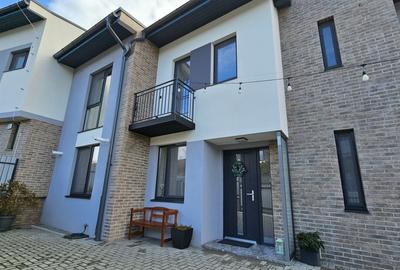 Casă cu 5 camere în Iris