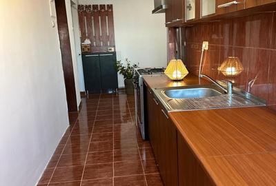 Vand apartament 3 camere zona Lebada - 12