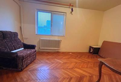 Apartament cu 2 camere nedecomandat în Alexandru cel Bun