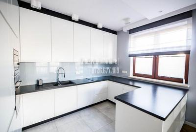 Ap Deosebit 70 mp cu Vedere la MARE - Parcare Privata - Plaja Reyna - 1