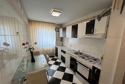 Apartament 3 camere Calarasilor Viziru - 1