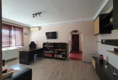 De vanzare apartament 3 camere Dristor-Baba Novac - 5