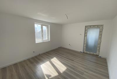 Casa finisata de vanzare , 1,5 km de Salicea - 7