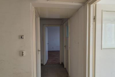 De vanzare ap 2 cam + garaj - Aleea Carpati - 8