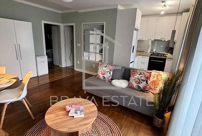 Apartament cu 2 camere decomandat, mobilat în Florești