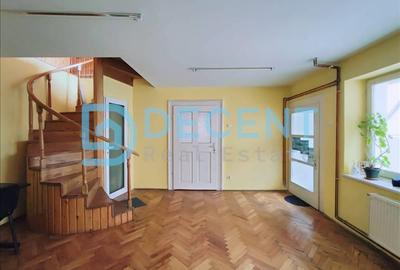 Apartament  in casa 5 camere, Brasov - 1