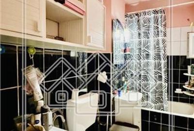 Apartament de vanzare in Sibiu - 50 mp  + balcon - Vasile Aaron - 9