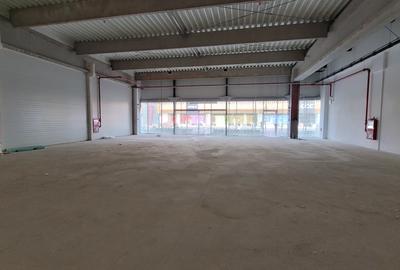 Spatiu comercial de inchiriat zona centrala Cisnadie - 9