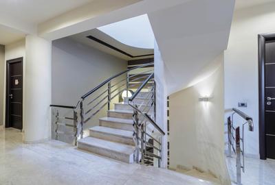 Casă premium, finisaje de top, curte superbă – 700 mp teren - 11