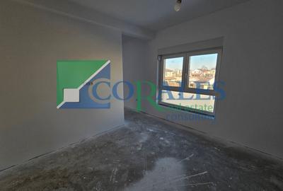 Despartit prin casa scarii! Zona buna! Asfalt! Toate utilitatile! - 15