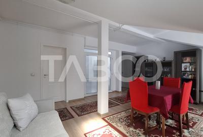 Apartament 3 camere de vanzare decomandat 68 mp zona Turnisor Sibiu - 1