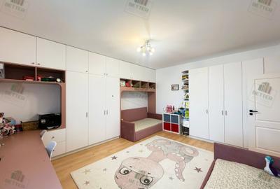 Apartament 3 camere spațios, 90 mp — 2 locuri de parcare — Etaj intermediar - 14