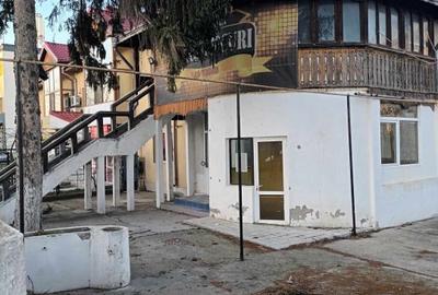 Cladire comerciala (fostul hotel Ialomita) - situat in centrul mun. Fetesti - 4