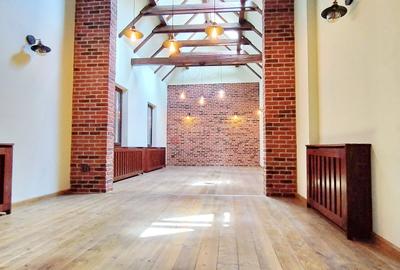 Casă individuală cu 3 camere în Central