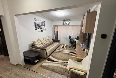 Apartament elegant cu trei camere, Drumul Gazarului, 99.900 € - 1