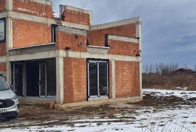 Teren construcții case zona Noua  / intre Calea Bucuresti / Nucului - 1