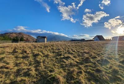 Teren Rasnov –  Glajarie zona de case si pensiuni - 1