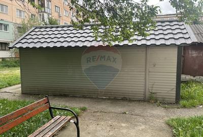 Apartament cu 3 Camere Decomandat – pe Strada George Coșbuc - 14