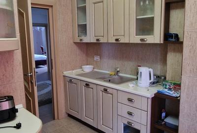 Inchiriere 3 camere - CAPITOL - 1