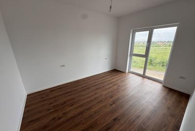 APARTAMENT CU 2 CAMERE, COMISION 0%, ZONA LINISTITA - 5