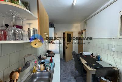 Garsoniera spatioasa de vanzare – 67,76 mp – Zona 1 Mai - 7