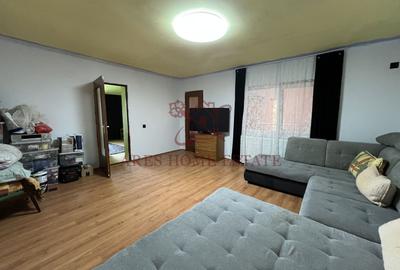 Casă individuală cu 7 camere în Ciarda Roșie