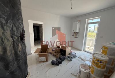 Bloc Nou. Terasa generoasa. Disponibil imediat. - 10