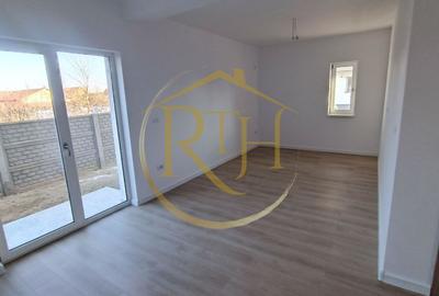 Nu rata ultimele 2 apartamente, 2 camere 53 mp,curte proprie 23 mp, 0% Comision - 3