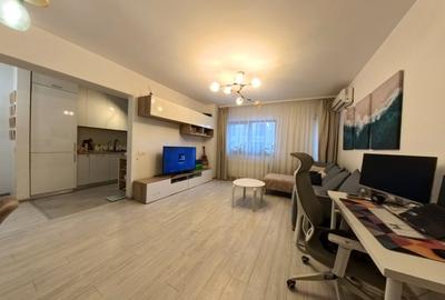 Apartament cu 3 camere semidecomandat, mobilat în Drumul Taberei