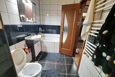 VANZARE 2 CAM BULEVARDUL TINERETULUI - 13
