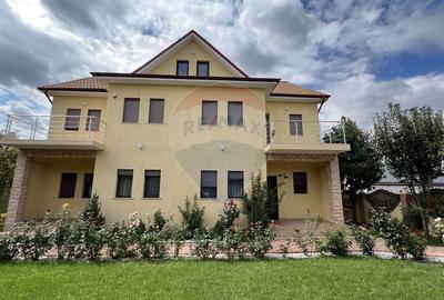 Casa duplex cu etaj de vanzare zona Nord Galati, Arcasilor